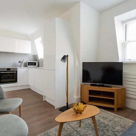Victoria - Vincent Square By Viridian Apartments Лондон Екстериор снимка