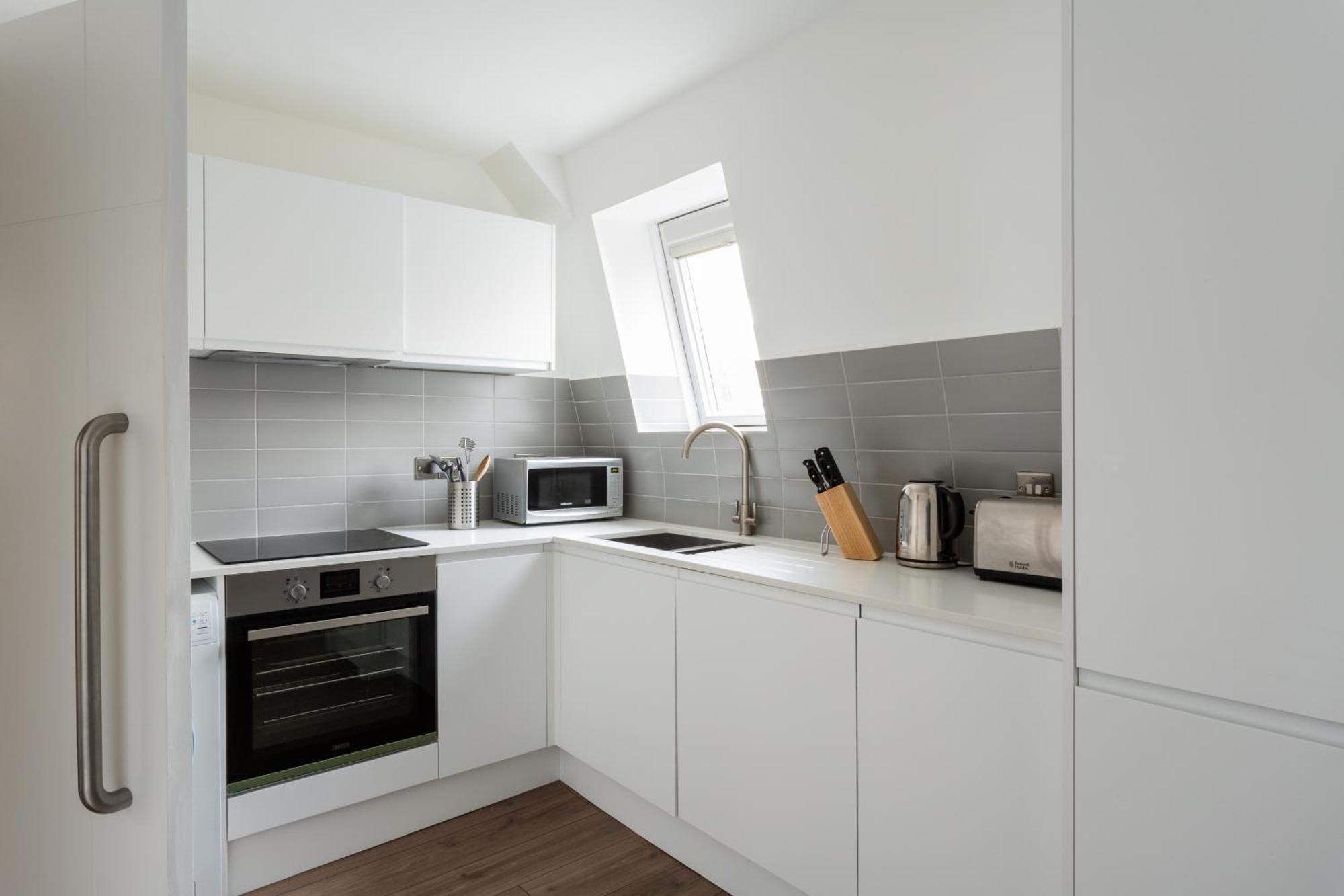 Victoria - Vincent Square By Viridian Apartments Лондон Екстериор снимка